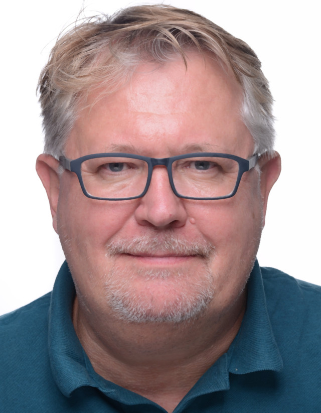 Dirk Hoeschen Dirk